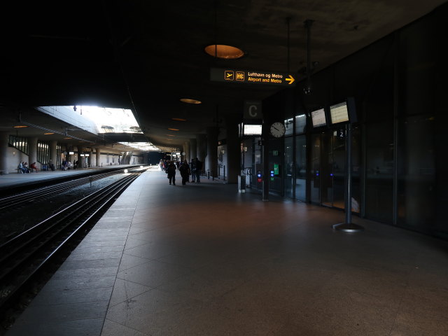 Københavns Lufthavn Station, 5 m (17. Mai)