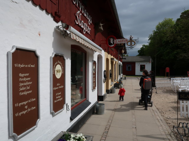 Nils und Sabine im Oplevelsescenter Nyvang in Holbæk (17. Mai)