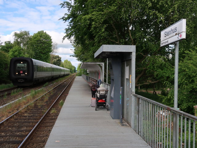 Sabine und Nils in der Stenhus Station (18. Mai)