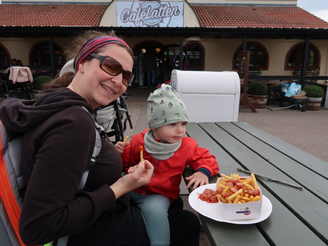 Sabine und Nils im Sommerland Sjælland in Nørre Asmindrup (18. Mai)