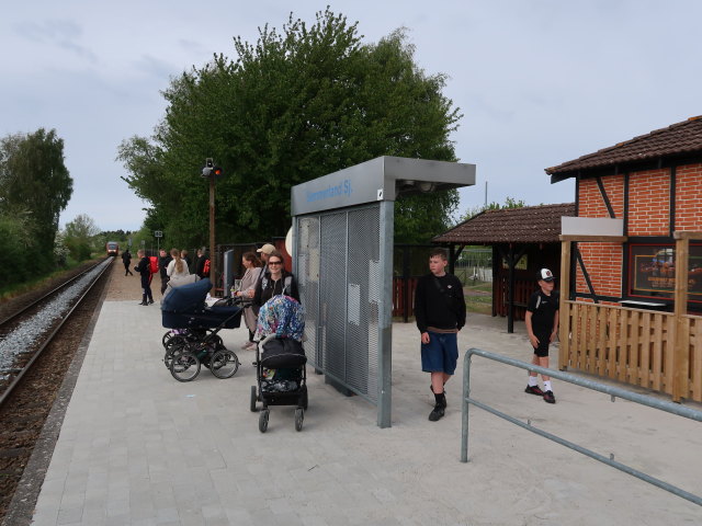 Sabine in der Sommerland Sjælland Station (18. Mai)