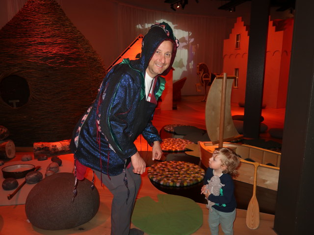 Ich und Nils im H. C. Andersens Hus in Odense (19. Mai)