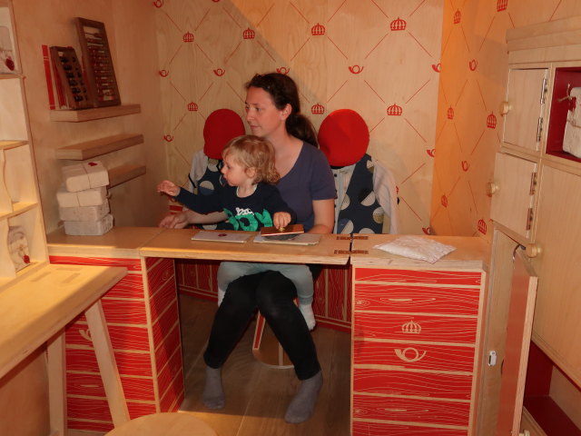 Nils und Sabine im H. C. Andersens Hus in Odense (19. Mai)