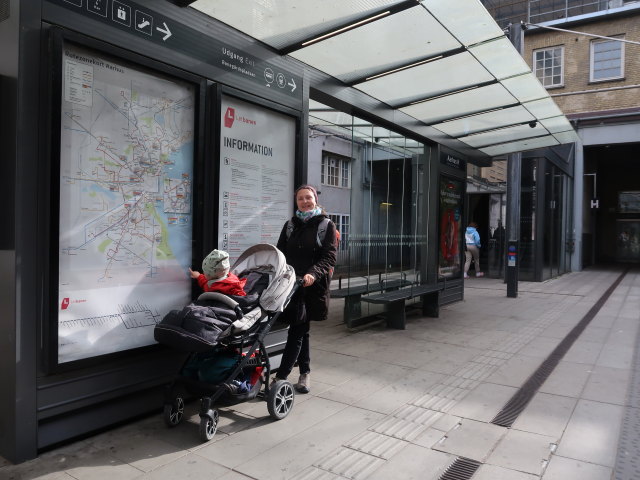 Nils und Sabine im Aarhus Hovedbanegård, 12 m (21. Mai)
