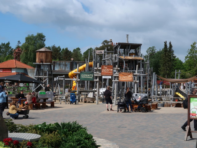 Dinosaurland in Djurs Sommerland in Nimtofte (21. Mai)