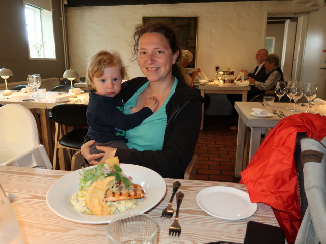 Nils und Sabine im Restaurant Den Gyldne Okse in Viborg (22. Mai)
