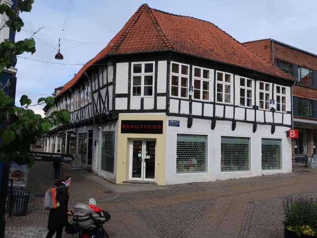 Sabine und Nils am Rådhustorvet in Randers (23. Mai)