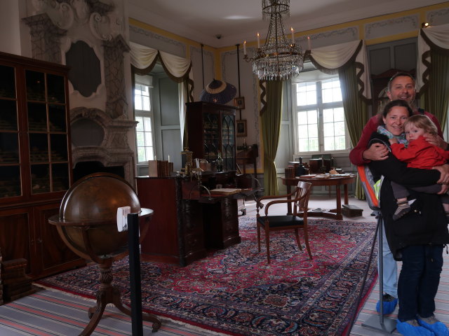 Sabine, ich und Nils im Gammel Estrup im Det Grønne Museum in Auning (23. Mai)