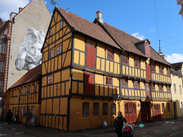 Sabine und Nils beim Håndværkerhuset Aalborg (24. Mai)