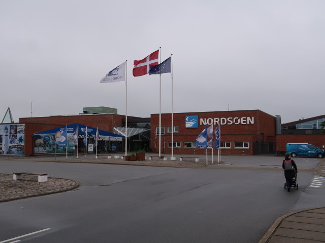 Sabine beim Nordsøen Oceanarium in Hirtshals (25. Mai)
