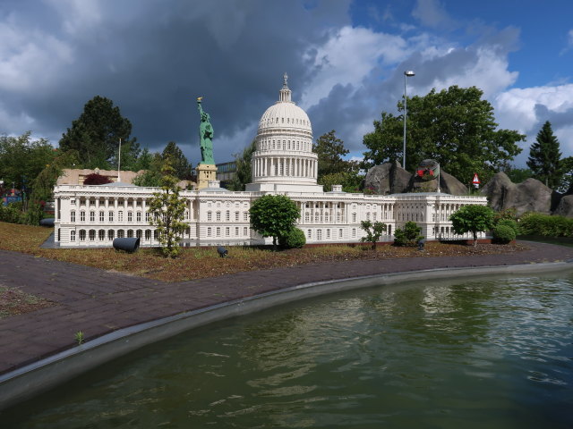 Minibåde im Legoland Billund Resort (26. Mai)
