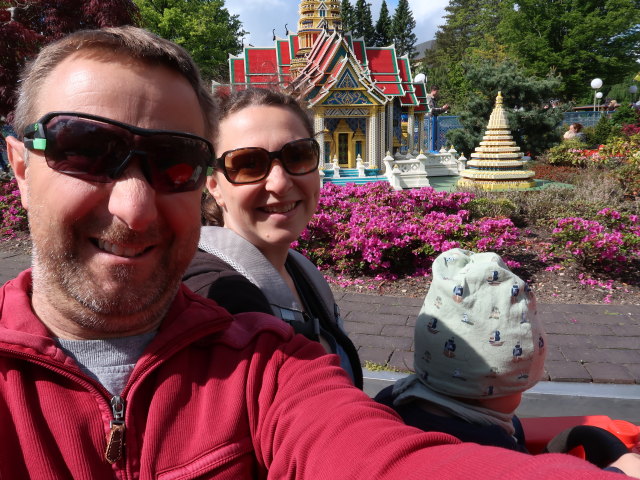Ich, Sabine und Nils in Minibåde im Legoland Billund Resort (26. Mai)