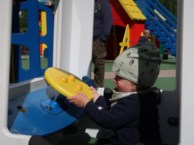 Nils am LEGO Duplo Peppa Pig Playground im Legoland Billund Resort (26. Mai)