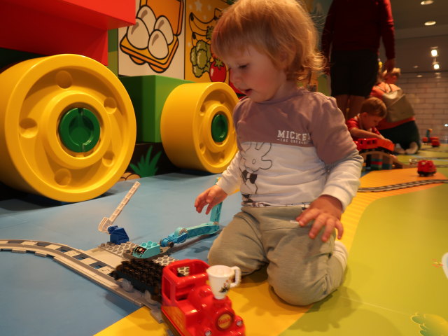 Nils in der Blå Zone im LEGO House in Billund (27. Mai)