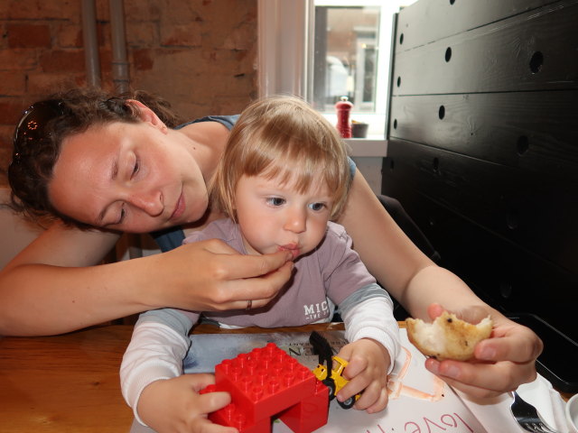Sabine und Nils im Skagen Fiskerestaurant in Kolding (27. Mai)