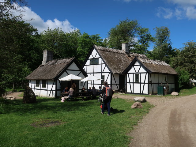 Nils und Sabine im Sagnlandet Lejre (29. Mai)