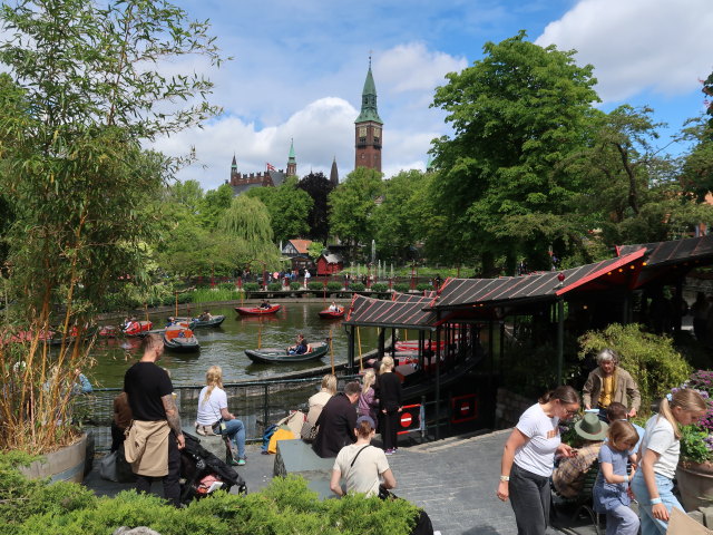 Dragebådene in Københavns Tivoli (30. Mai)