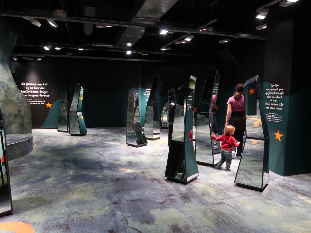 Nils und Sabine im Experimentarium in Hellerup (31. Mai)