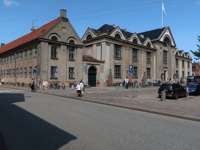 Hovedbygningen in København (31. Mai)
