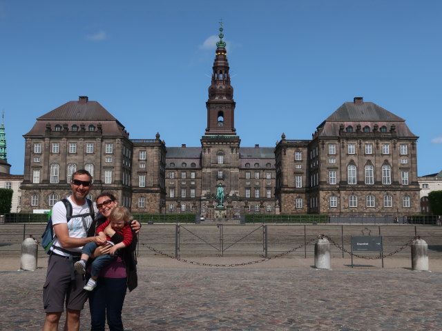 Ich, Sabine und Nils im Christiansborg Slot in København (31. Mai)