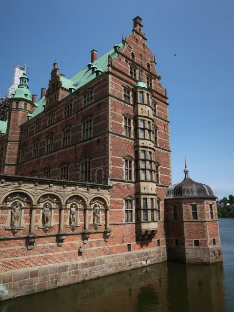 Frederiksborg Slot in Hillerød (1. Juni)