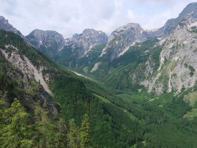 vom Hagstein Richtung Südwesten (7. Juni)