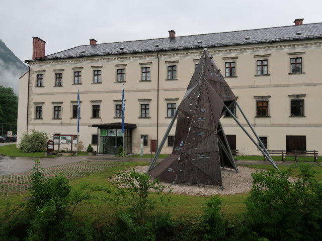 Museum 'Zwischen Himmel und Erde - Gerlinde Kaltenbrunner und die Welt der 8000er' in Spital am Pyhrn, 640 m (8. Juni)