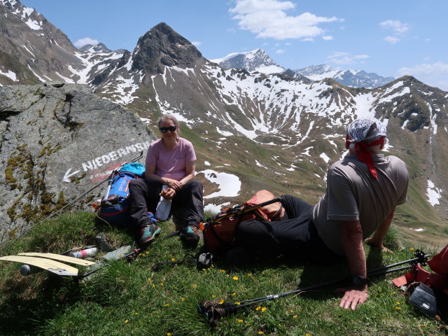 Irene und Reinhard am Krefelder Weg im Kleetörl (14. Juni)