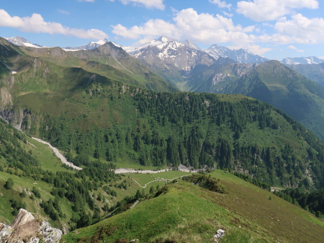 zwischen Naviser Kreuzjöchl und Die Hagler