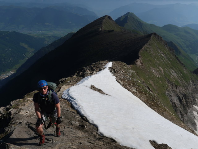 Christian am Gleiwitzer Höhenweg zwischen Oberer Jägerscharte und Kempsenkopf (22. Juni)