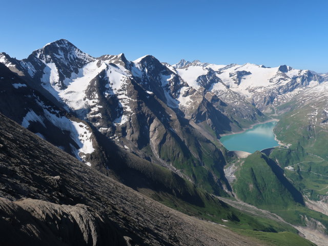 vom Kempsenkopf Richtung Süden (22. Juni)