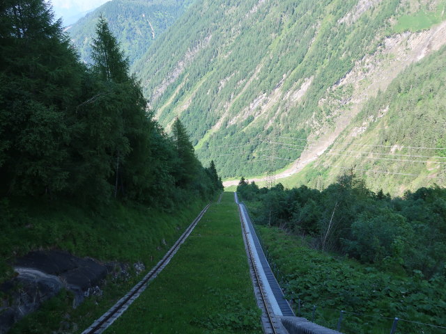 Lärchwand-Schrägaufzug (22. Juni)