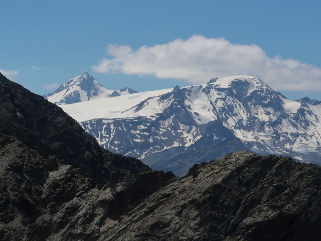 Weißkugel und Weißseespitze vom Madatschkopf aus (28. Juni)