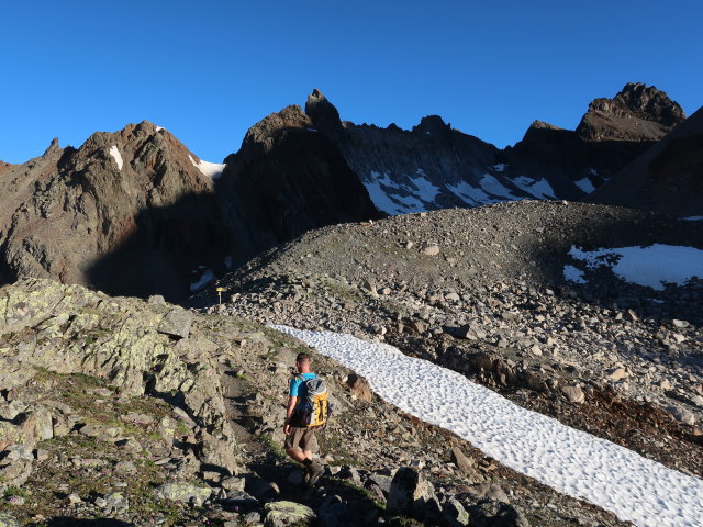 Aaron zwischen Kaunergrathütte und Verpeilspitze-Normalweg (29. Juni)