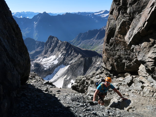 Aaron am Verpeilspitze-Normalweg (29. Juni)