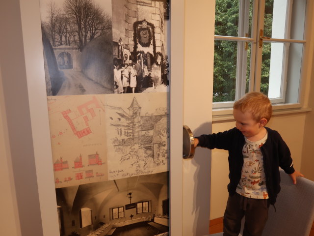 Nils im Schubert-Museum