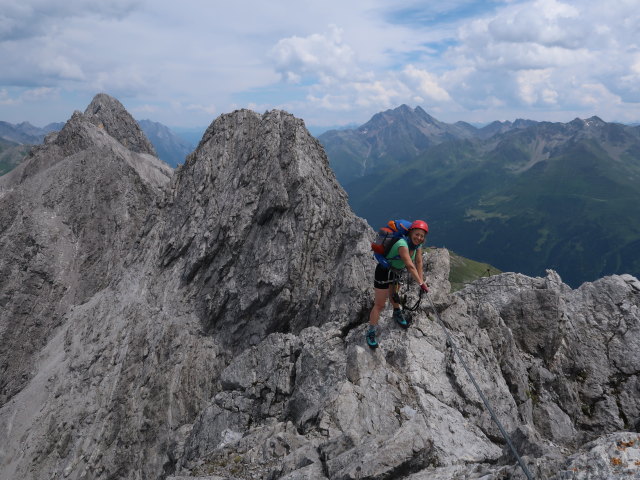 Arlberger Klettersteig: Angela zwischen Lorfekopf und Knoppenjochspitze (19. Juli)