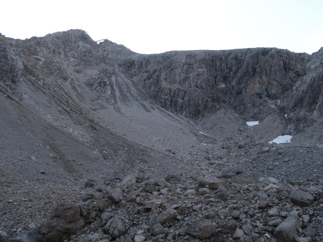 zwischen Mittelstation der Vallugabahn und Stuttgarter Hütte (20. Juli)
