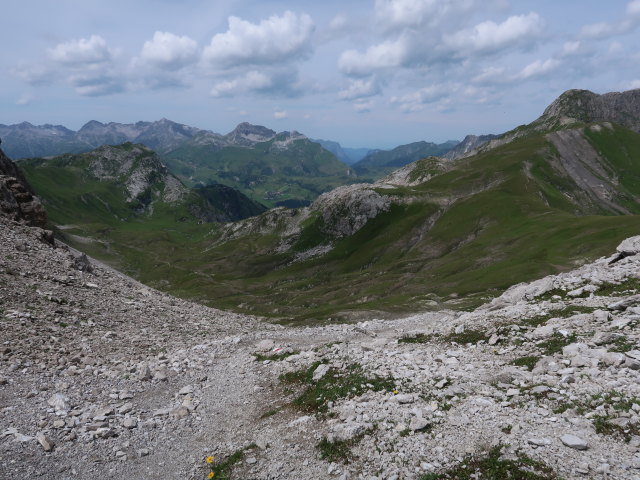 zwischen Rauekopfscharte und Ochsengümple (20. Juli)