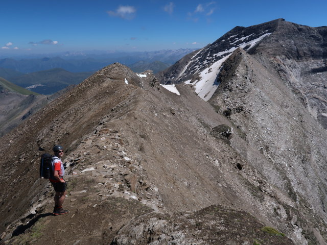 Ronald am Klagenfurter Jubiläumsweg zwischen Krumlkeeskopf und Otto-Umlauft-Biwakschachtel (8. Aug.)