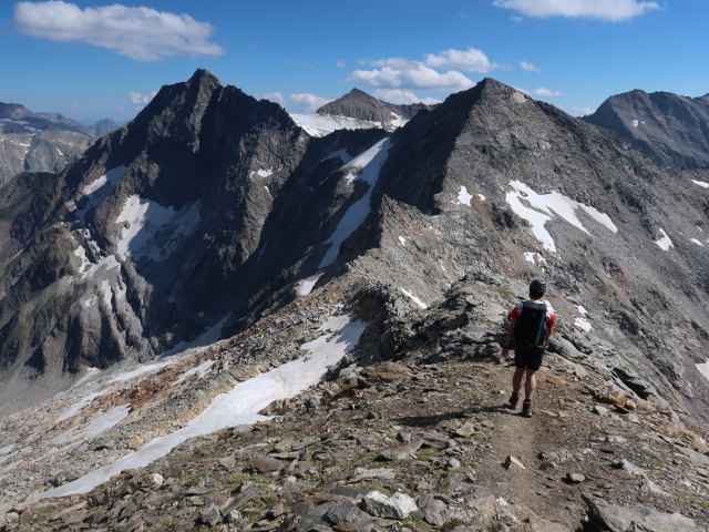 Ronald am Klagenfurter Jubiläumsweg zwischen Hocharn und Nördlicher Goldzechscharte (8. Aug.)