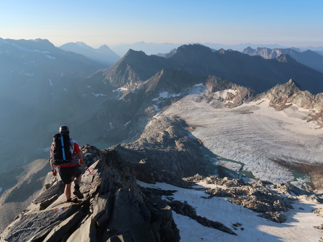 Ronald zwischen Hohem Sonnblick und Rojacherhütte (9. Aug.)