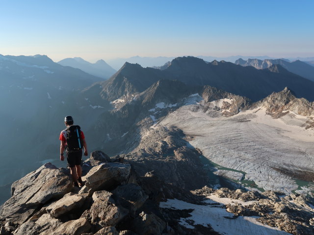Ronald zwischen Hohem Sonnblick und Rojacherhütte (9. Aug.)