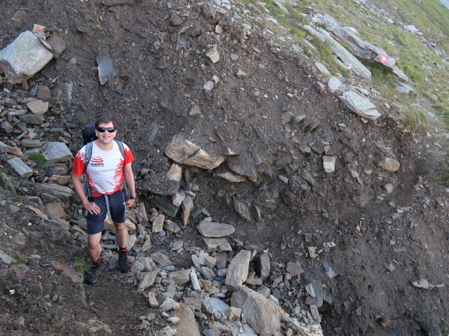 Ronald am Duisburg-Hannover-Weg zwischen Duisburger Hütte und Feldseescharte (10. Aug.)