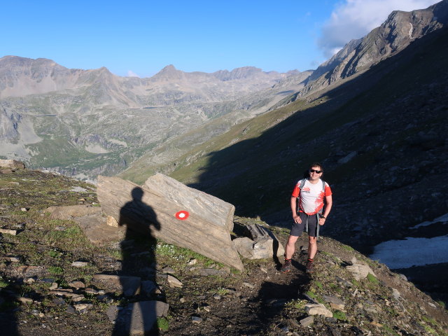 Ronald am Duisburg-Hannover-Weg zwischen Duisburger Hütte und Feldseescharte (10. Aug.)