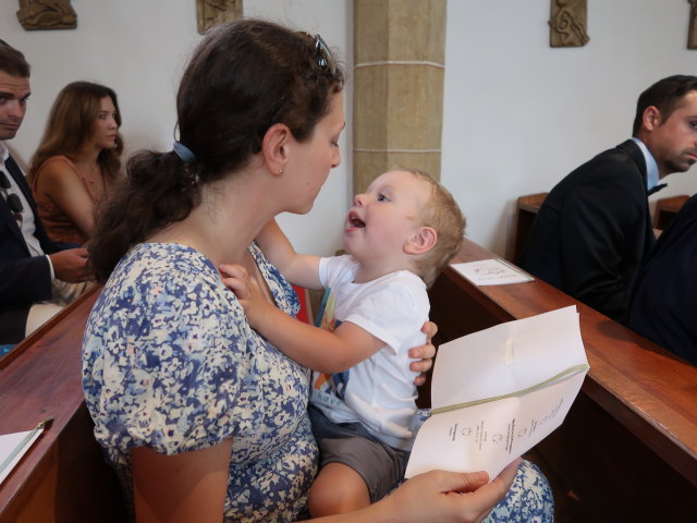 Sabine und Nils in der Pfarrkirche Payerbach, 483 m