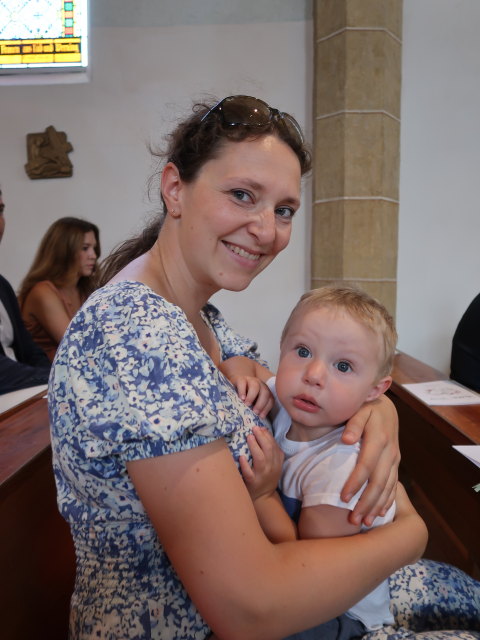 Sabine und Nils in der Pfarrkirche Payerbach, 483 m