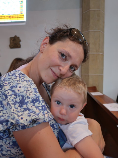 Sabine und Nils in der Pfarrkirche Payerbach, 483 m