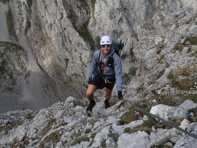 Kaiserschützen-Klettersteig: Christoph zwischen Steigbuch und Abzweigung Gamshalt (24. Aug.)