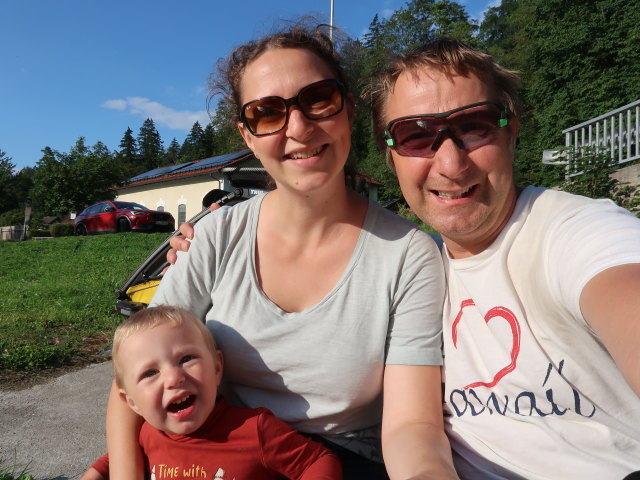 Nils, Sabine und ich in Ebbs beim Kaiserbach (24. Aug.)
